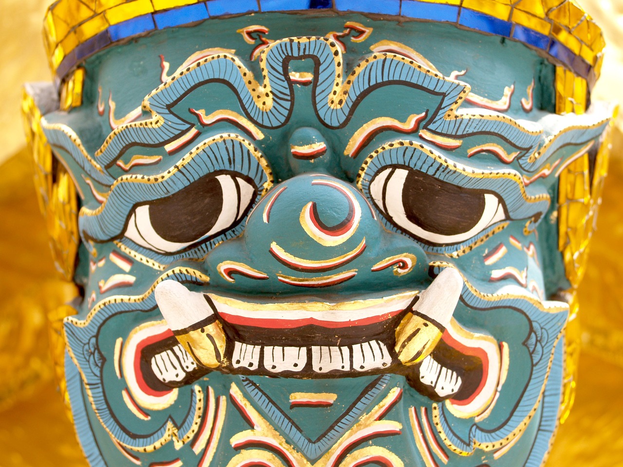 傳統(tǒng)與創(chuàng)新交融，最新宮廷蛋糕的魅力展現(xiàn)