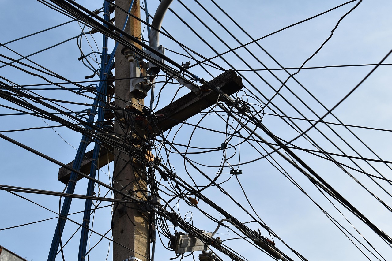 關(guān)于水泥電線桿價格的探討，以12米水泥電線桿價格為中心的分析