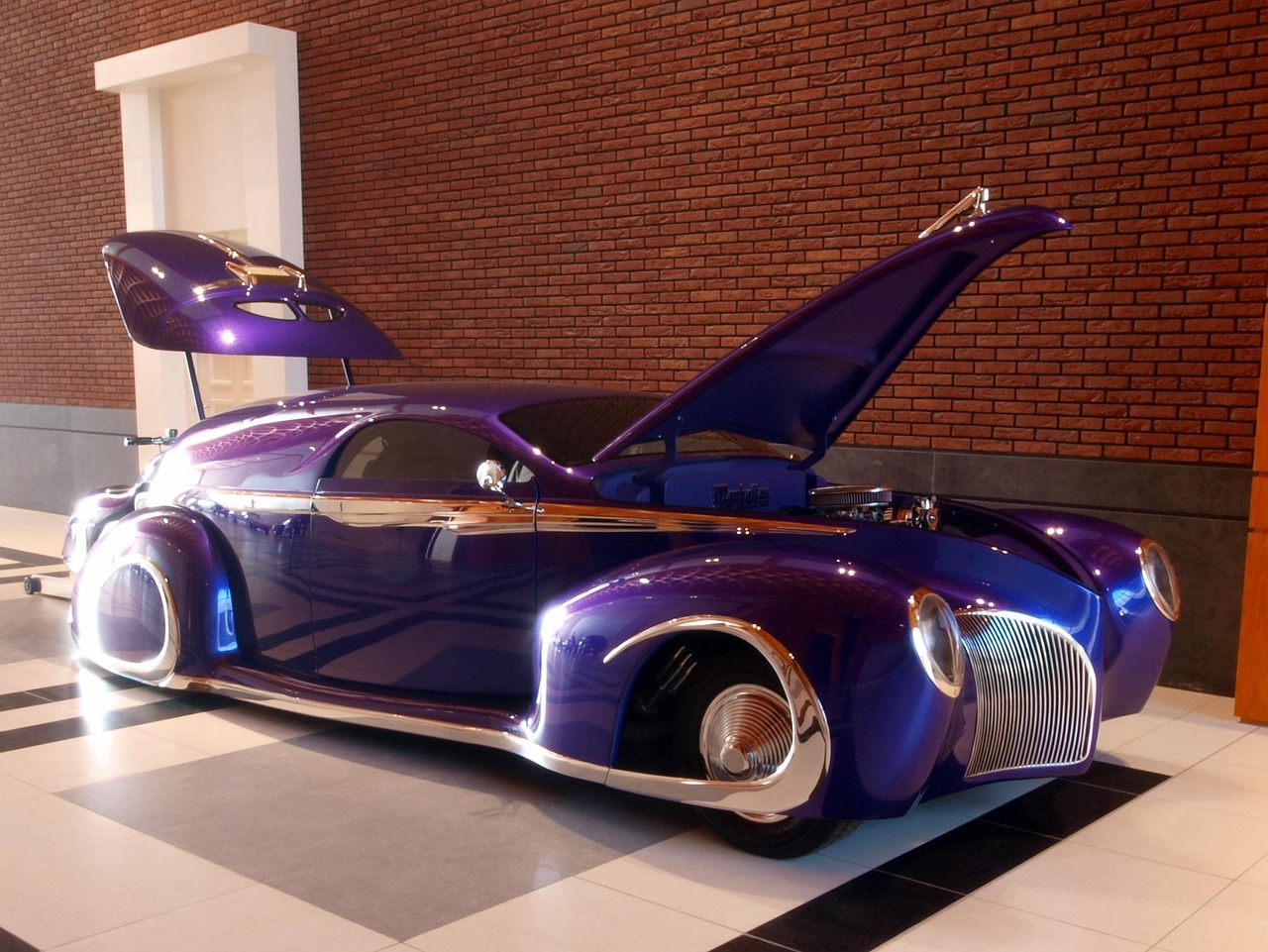 深度解析市場(chǎng)規(guī)律與購(gòu)車策略，新上市車輛多久適合購(gòu)買？